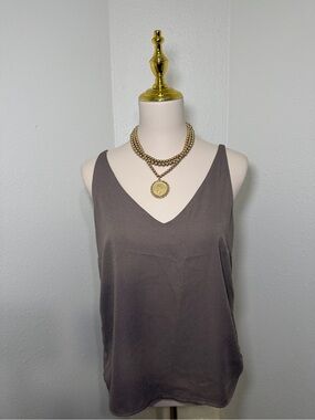 Sleeveless V-Neck Top in Taupe